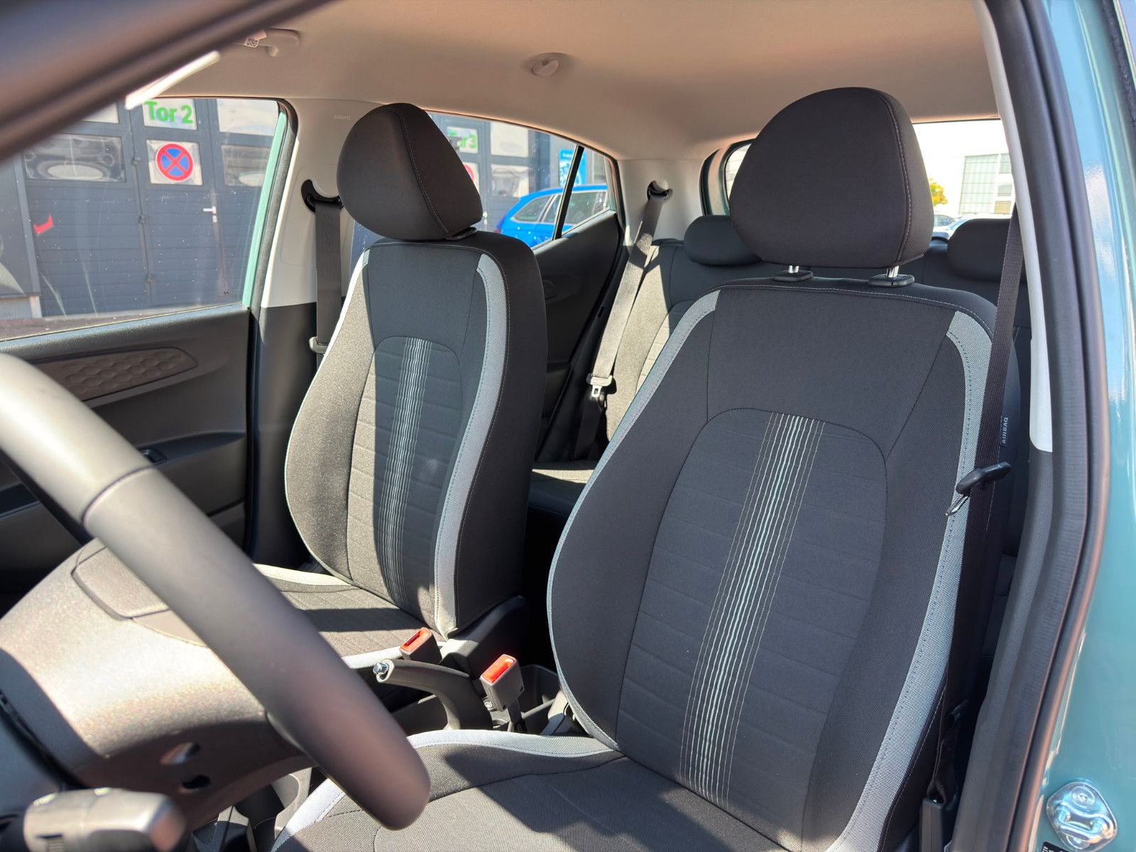 Fahrzeugabbildung Hyundai i10 1.0 Select *Navi*Klima*CarPlay*RFKamera*PDC*