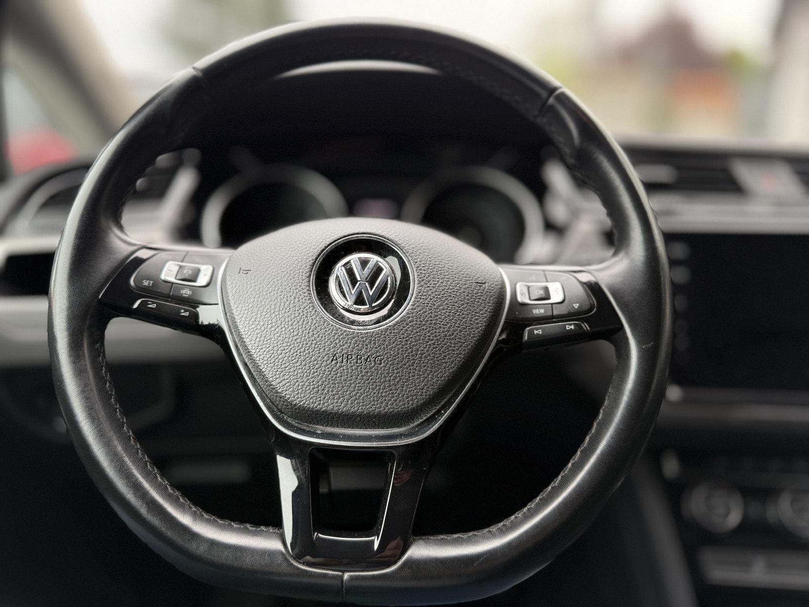 Volkswagen Touran 1.Hd / Automatik / AHK / 7 Sitze / Navi, миниатюра 26