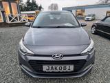 Hyundai i20 blue Trend Sitzh. Tempom. Bluetooth 1.Hand - Hyundai i20: Blue