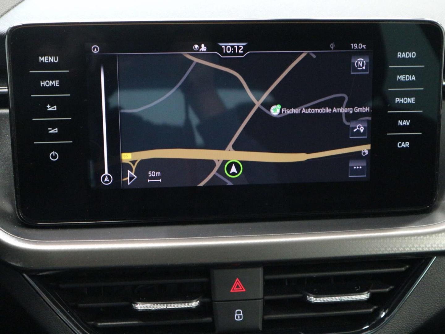Skoda Kamiq 1.0 TSI Tour 6-Gang LED/NAV/DC/RFK/PDC/SH, миниатюра 10