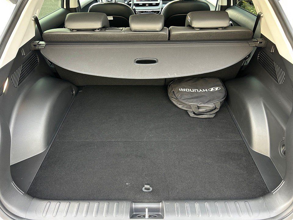 Fahrzeugabbildung Hyundai IONIQ 5 77kWh TECHNIQ ASSIST-P 20ALU 476KM-RANGE