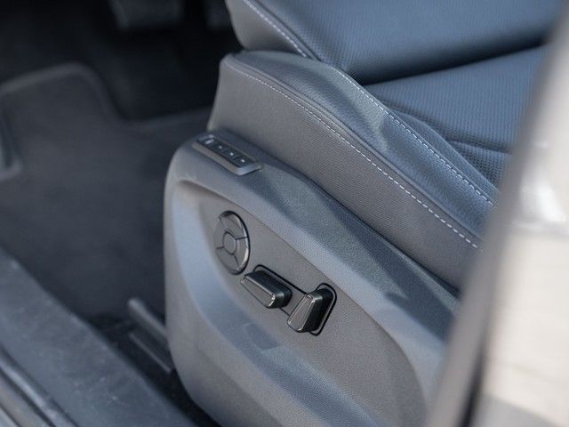 Kodiaq 2.0 TDI Selection 4x4 DSG AHK+MATRIX+HUD+