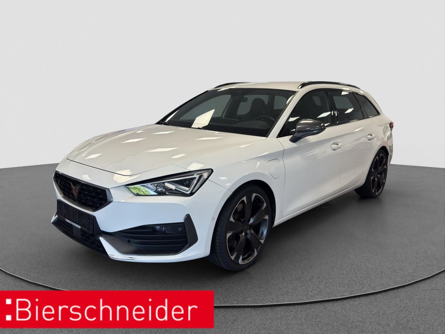Cupra Leon Sportstourer 1.4 e-Hybrid VZ AHK RFK NAVI 1