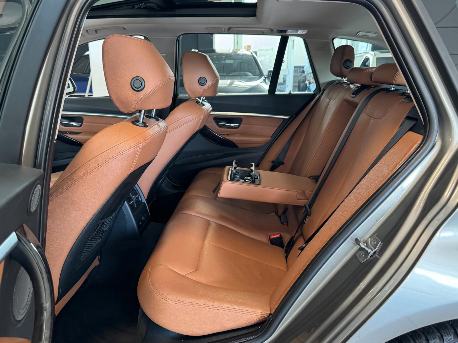 BMW 330d Touring Luxury Line/Pano/Harman/Led/360