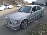 Mercedes-Benz 200.w124 Automatik.Amg Paket . - Mercedes-Benz 200 aus 1993