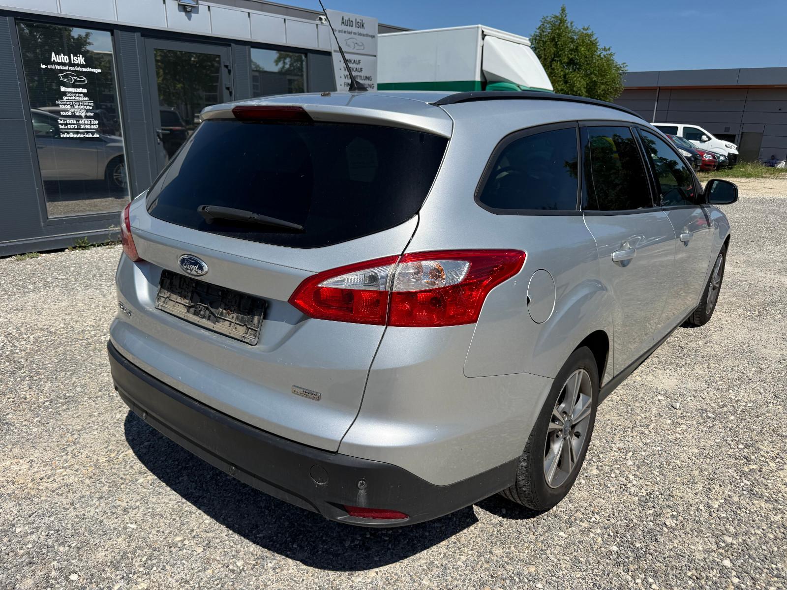 Ford Focus 2013 — photo 6