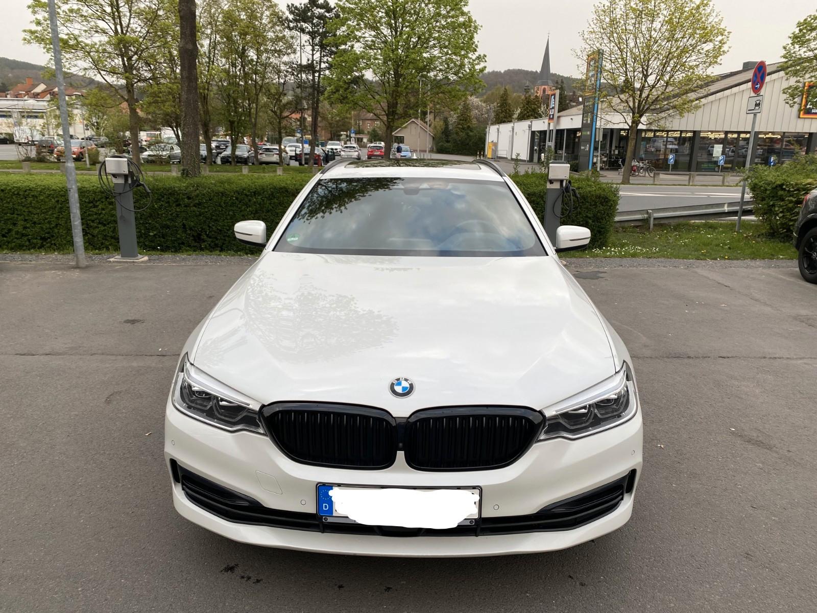 BMW 530d xDrive Touring A Standheizung 