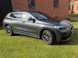 BMW X2 sDrive 18i Advantage Paket Plus   - BMW X2 von privat