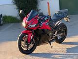 Honda CBR 600 RR - HONDA 2009 CBR 600 RR