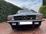 Mercedes-Benz 280 SL (MB107) ein Traum in blau - Mercedes-Benz SL 280 aus 1985: Cabrio