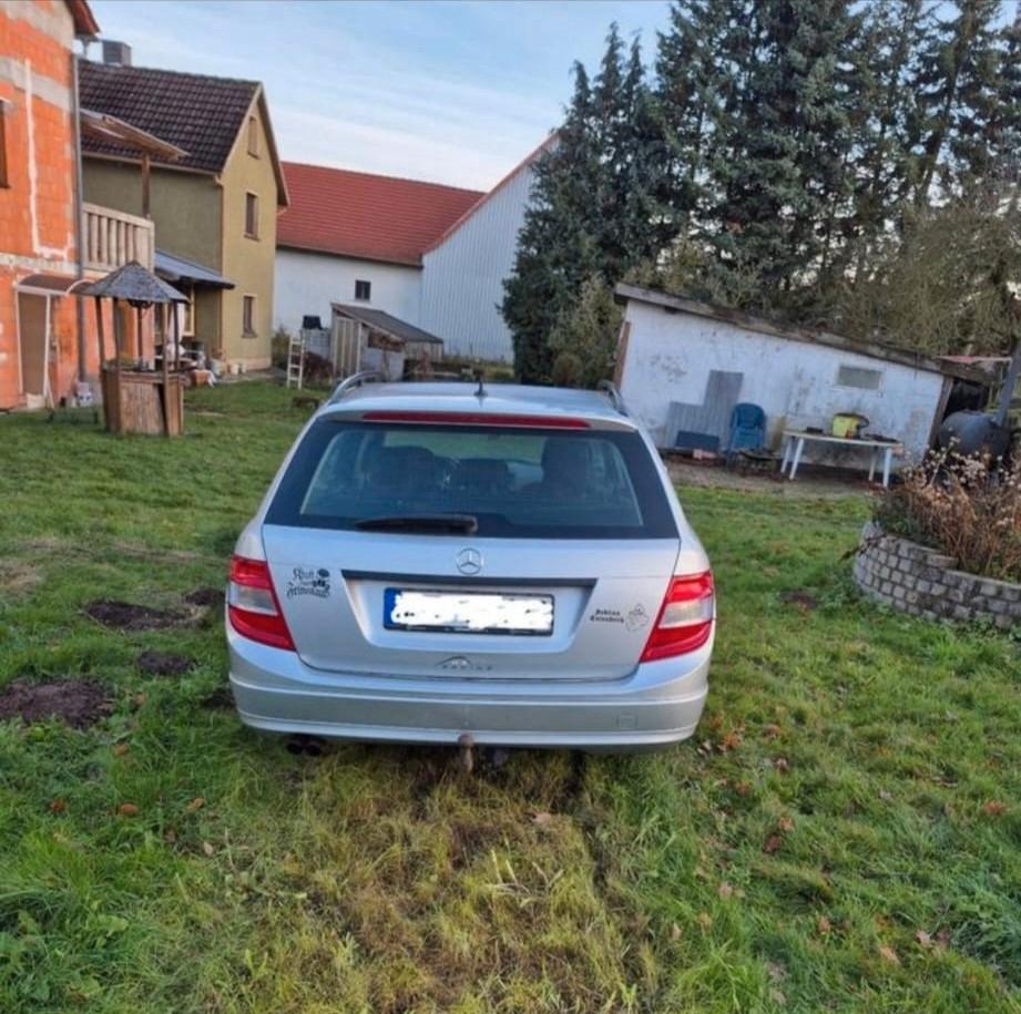 Mercedes-Benz 200 2009 — photo 8