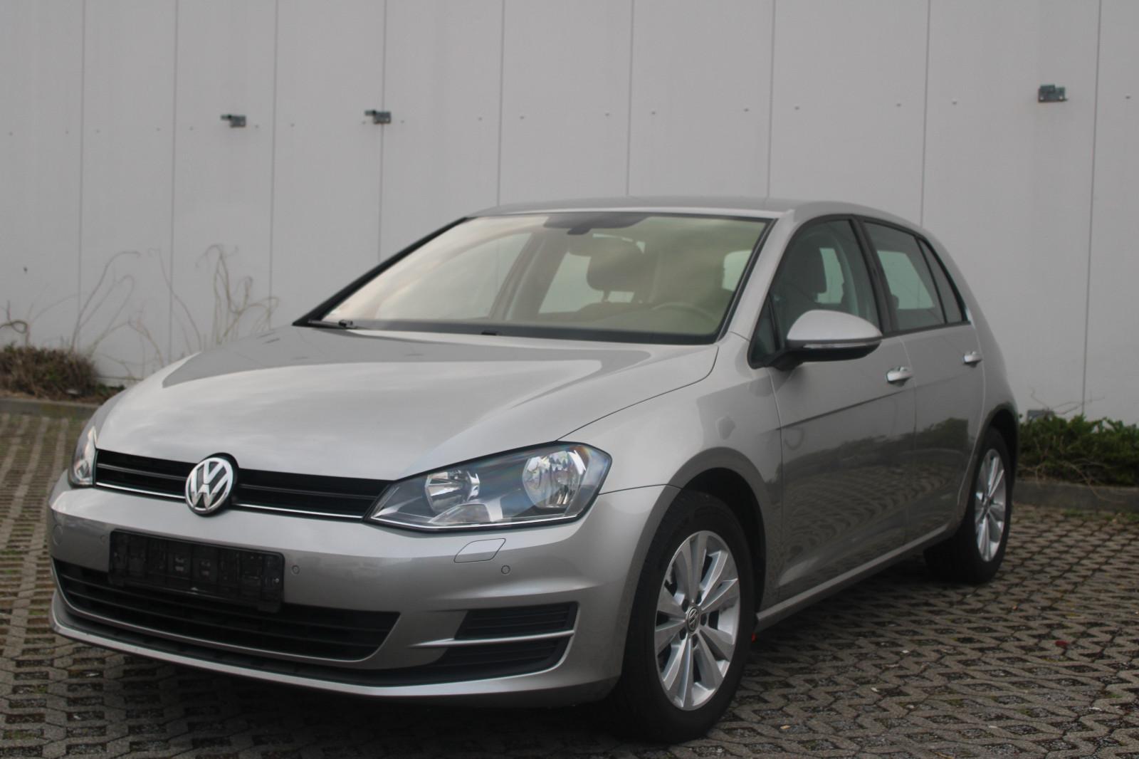 Volkswagen Golf VII Lim. Comfortline BMT DSG NAVI