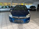 Opel Astra H Caravan Innovation Behindertengerecht - Opel Astra aus 2009: Caravan