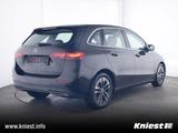 Mercedes-Benz B 180 Progressiv Line Advanced - Mercedes-Benz B 180 mit Benzin-Antrieb: Navigationssystem, Van