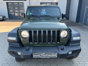 Jeep Wrangler - 5