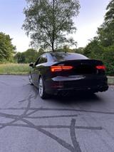 Audi S3 8V Limousine *Black Edition* - Audi S3: 8 L