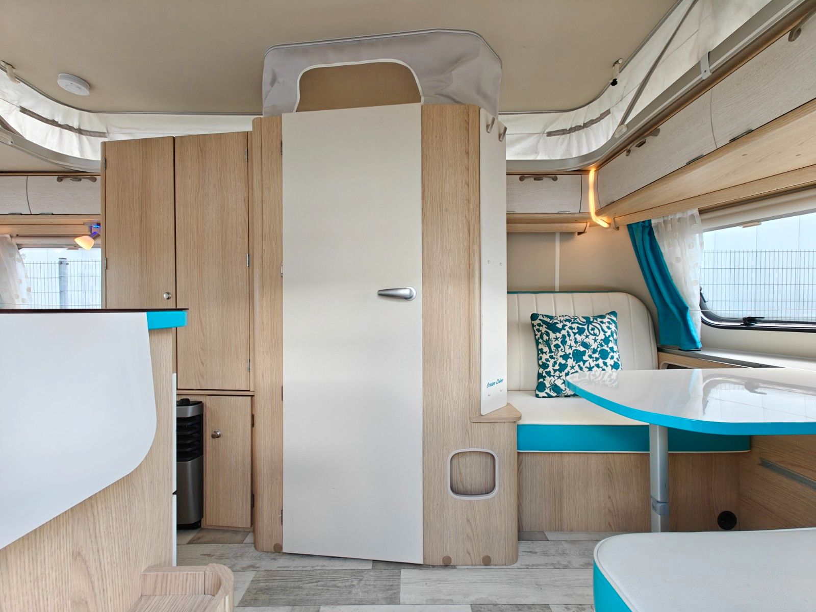 Fahrzeugabbildung HYMER / ERIBA / HYMERCAR Touring Troll 530 Ocean Drive - Mover, Autark -