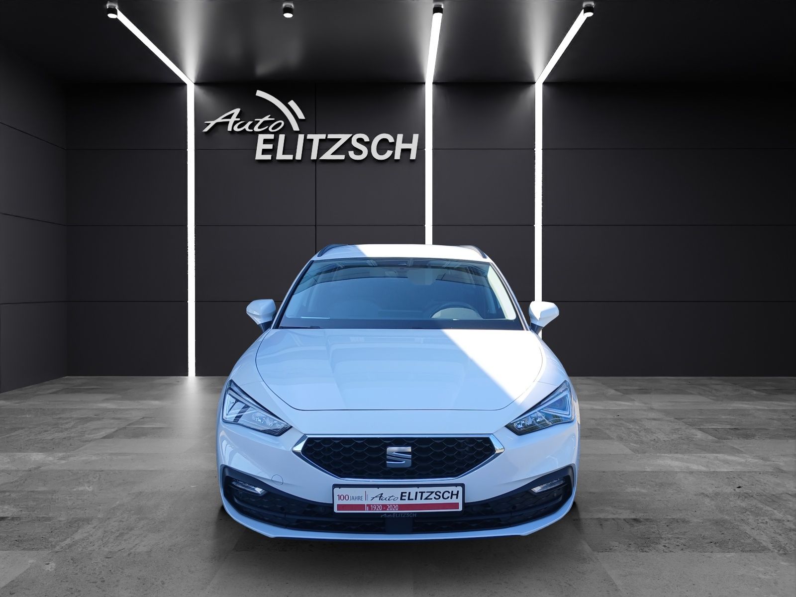 Fahrzeugabbildung SEAT Leon SP TDI Style DSG LED Navi AID ACC RFK SH