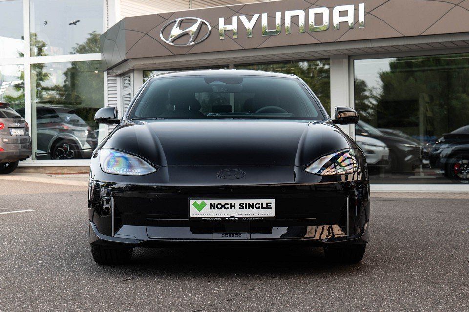 Fahrzeugabbildung Hyundai IONIQ 6 77,4kWh AWD First Edition