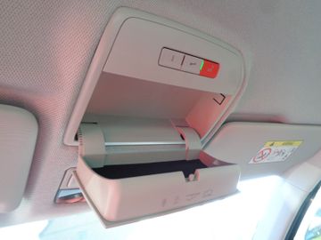 Bild 22 Skoda Fabia Combi Ambition 1.0TSI DSG PDC SML DAB TEMP