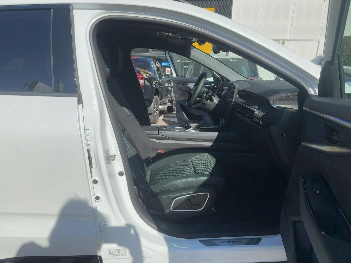 Fahrzeugabbildung Renault Austral Techno Esprit Alpine Full Hybrid 200