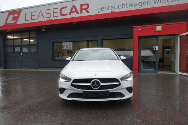 Mercedes-Benz CLA 200 Shooting Brake EXP € 14250.-