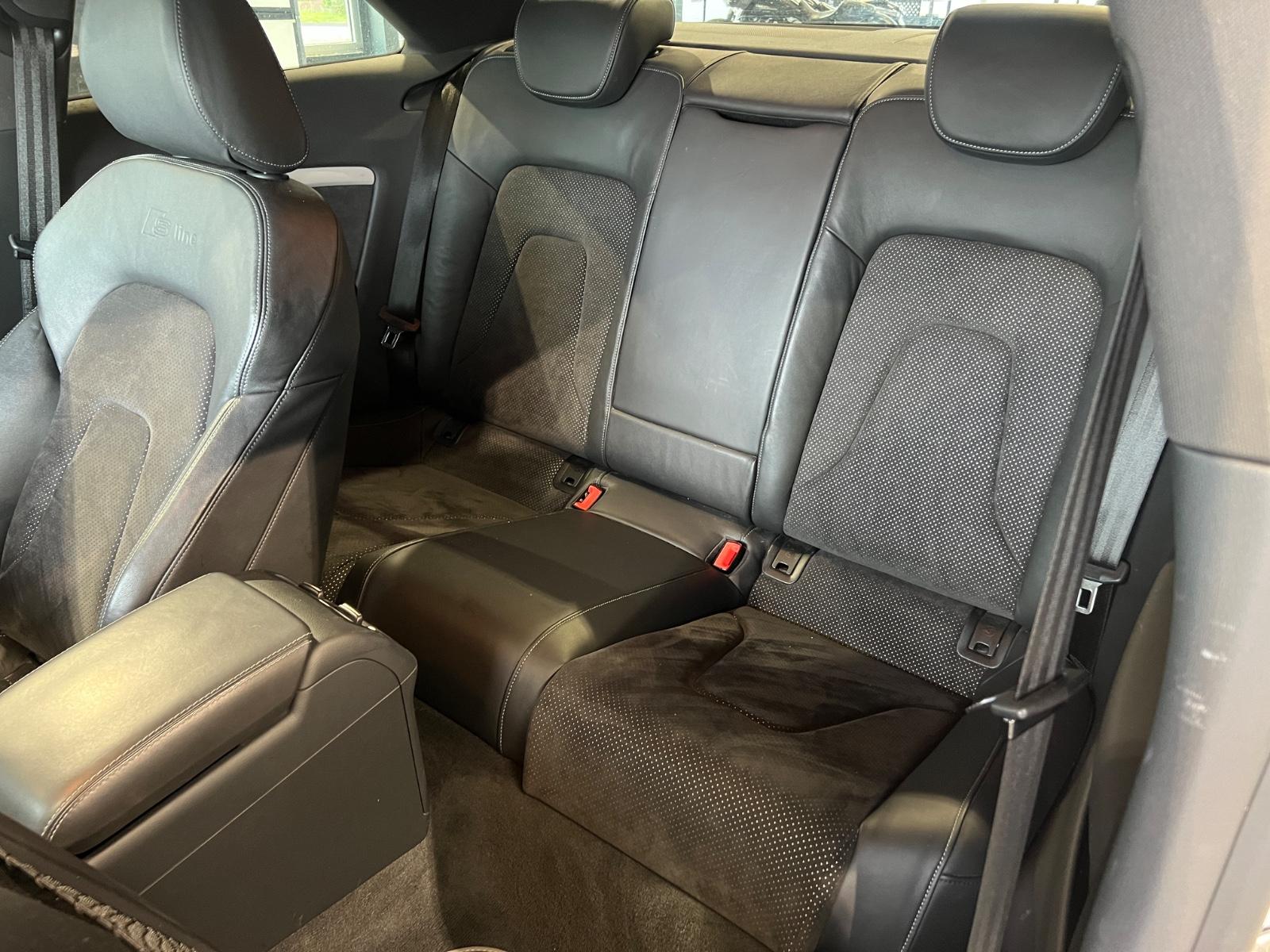 Audi A5 Coupe 2.0 TFSI quattro