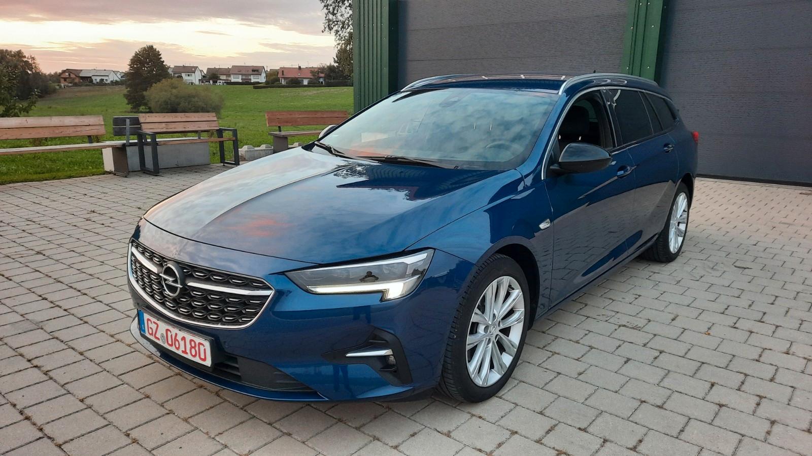 Opel Insignia B Sports Tourer 1.Hd Alcantara Led