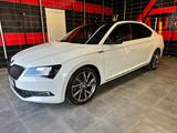 Skoda Superb 2.0 TDI SCR 140kW DSG 4x4 SportLine S... - Skoda Superb: 140