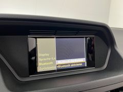 MERCEDES-BENZ E 200 CGI / NUR 56.tKM / GARANTIE / 2.HD / XEN /