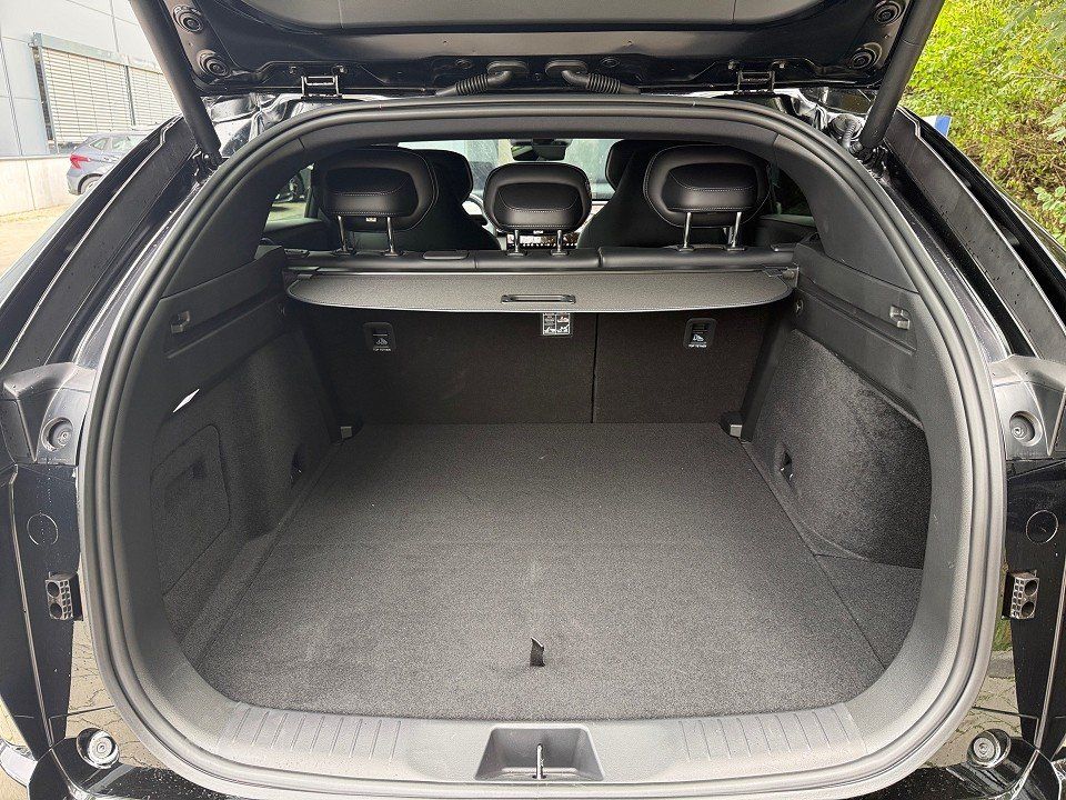 Fahrzeugabbildung Mazda CX-6e 258PS Takumi BKTR PABS