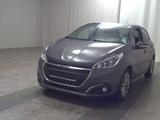 Peugeot 208 1.5 BlueHDI Allure Navi RfK PDC Pano - Peugeot 208 mit Diesel-Antrieb
