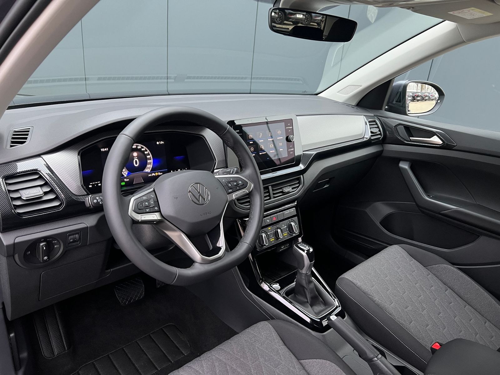 Fahrzeugabbildung Volkswagen T-Cross Life 1.0 TSI DSG *LED, ACC, Klima, Ready