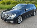 Mercedes-Benz E 300 T ELEGANCE ELEGANCE - gebrauchte Mercedes-Benz E 300 aus dem Jahr 2012