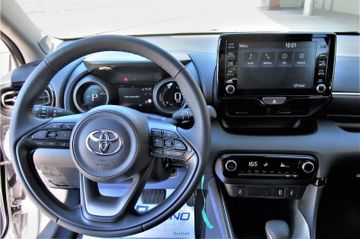 Toyota Yaris - 10