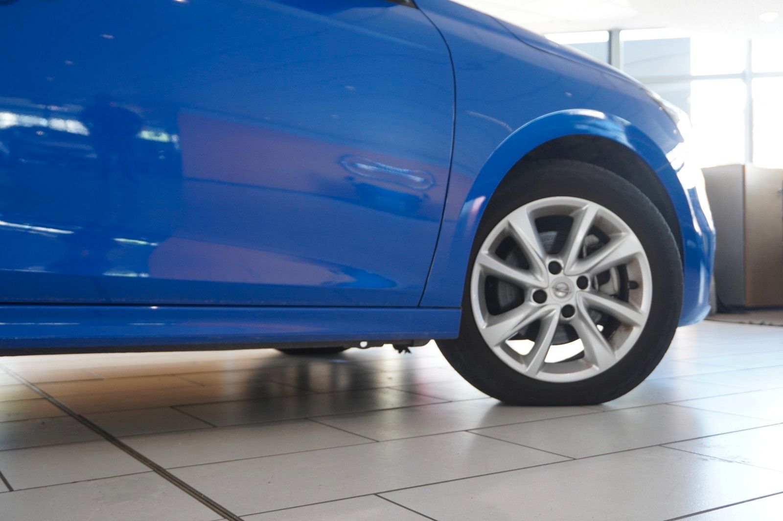 Fahrzeugabbildung Opel Corsa F 1.2T ELEGANCE NAVI/LED/SPORT/VIRTU./DAB+
