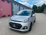 Hyundai i10 FIFA World Cup Edition - Hyundai i10: Fifa