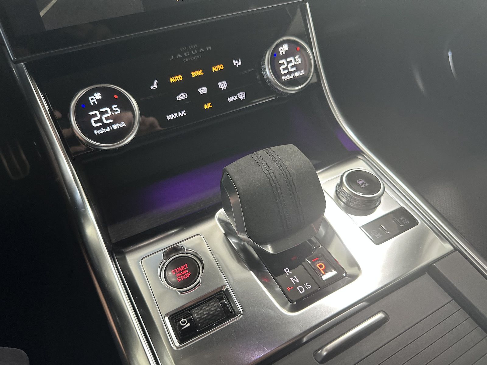 Fahrzeugabbildung Jaguar XF D200 SE Sportbrake/Facelift/Leder/AHK/