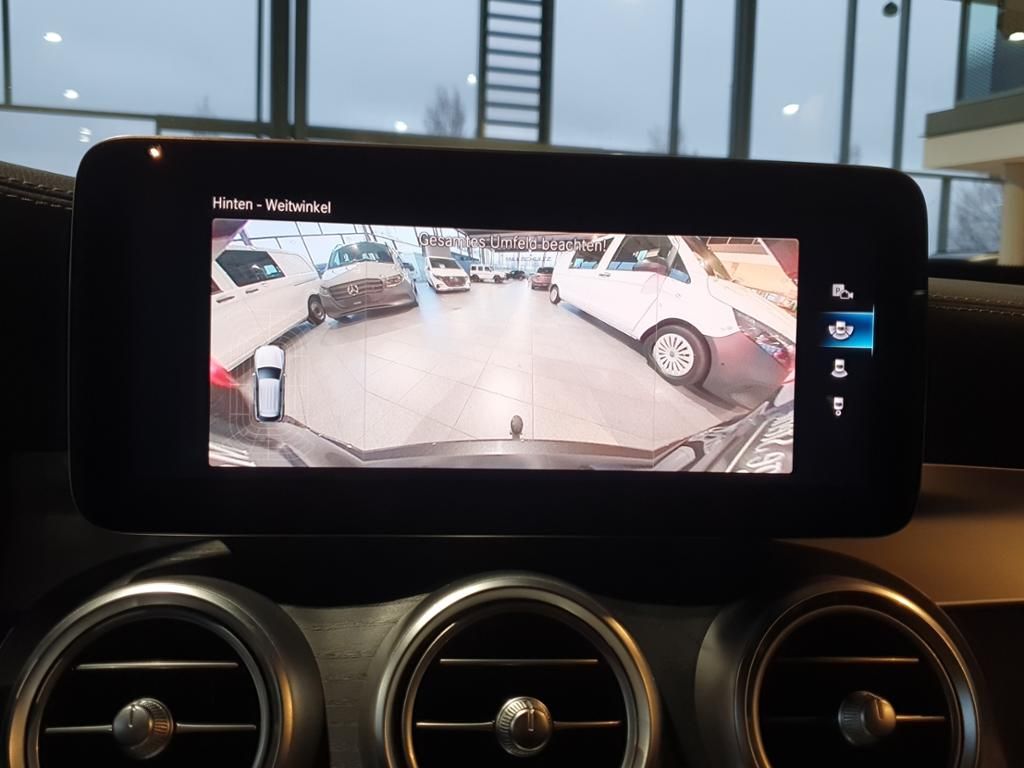 Fahrzeugabbildung Mercedes-Benz GLC 300 de 4MATIC OFF-ROAD Paket*AMG innen*AHK