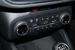 Fahrzeugabbildung Ford Kuga Titanium X LED B&O 2xCAM 4xSHZ ACC uvm.