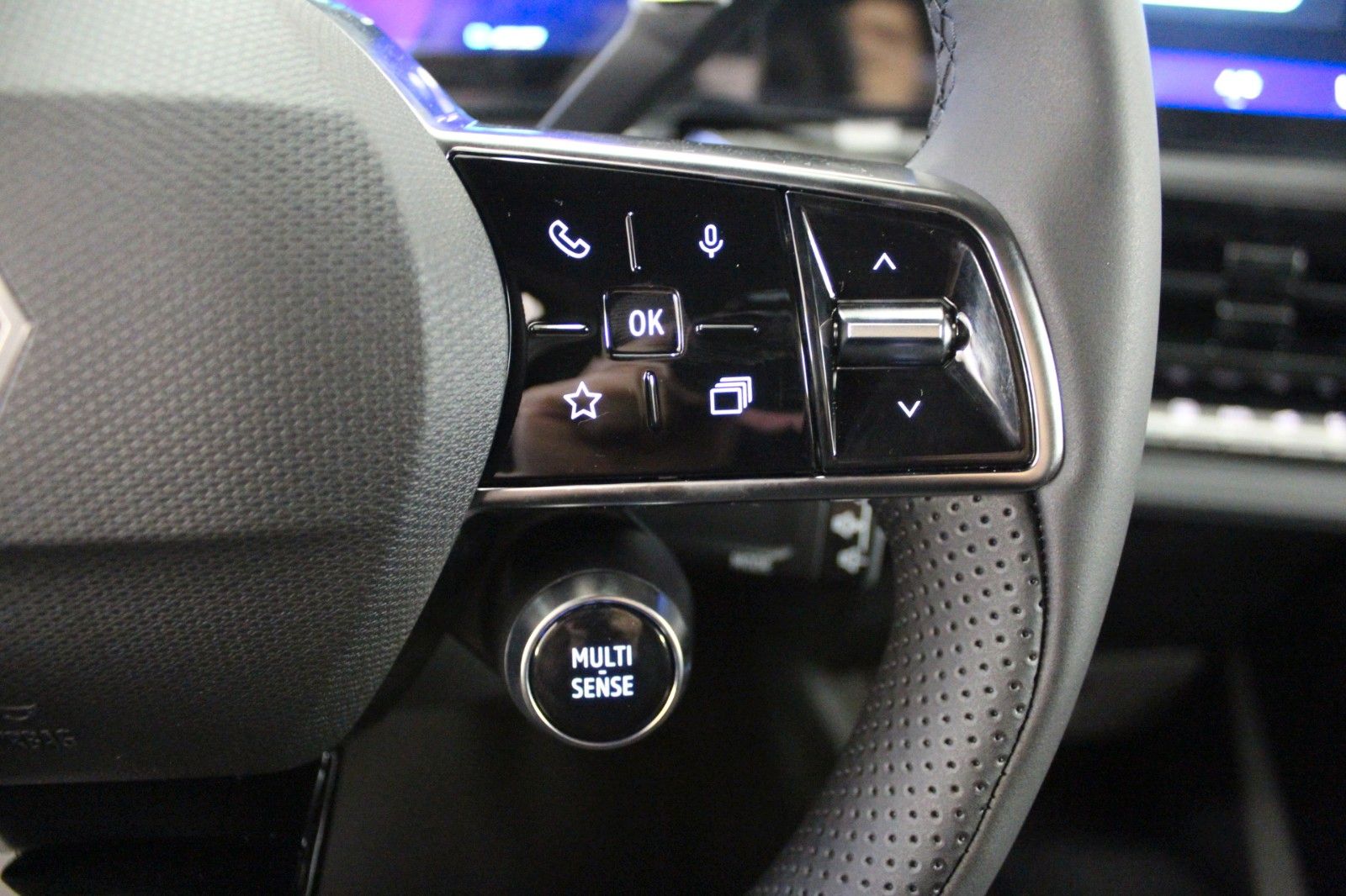 Fahrzeugabbildung Renault Clio VI TCe 115 EDC Techno *Neues Modell*