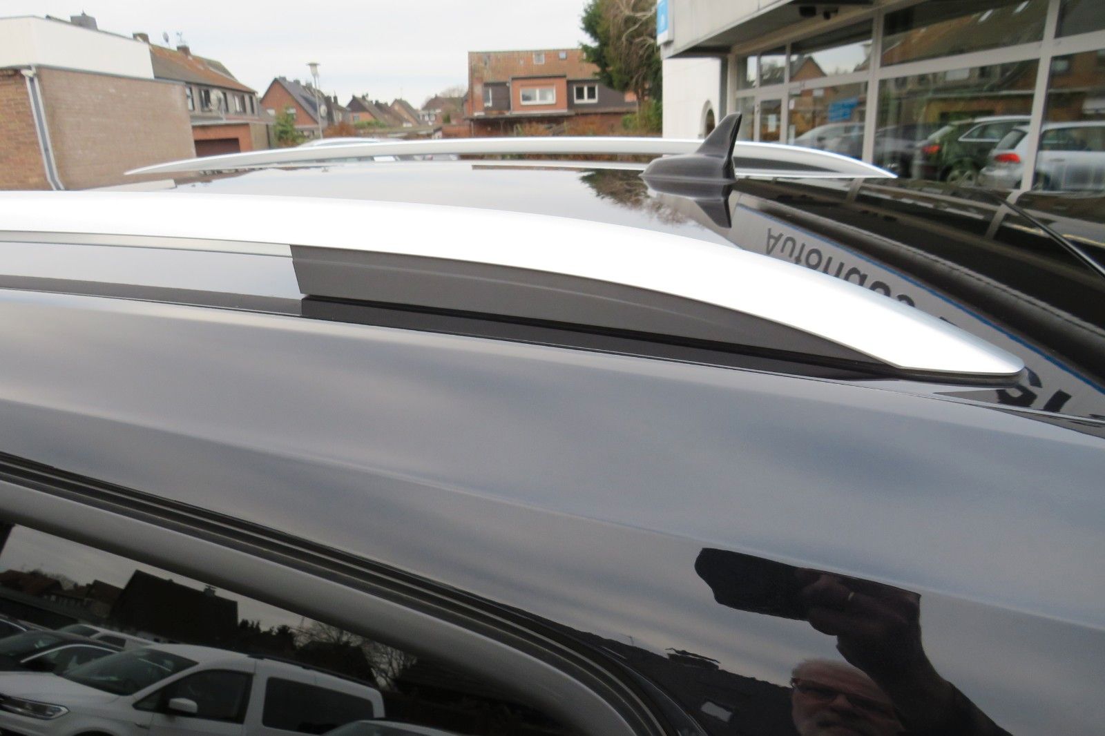 Fahrzeugabbildung Volkswagen Touran Comfort DSG AHK 7-SITZE KAMERA LED 1.H