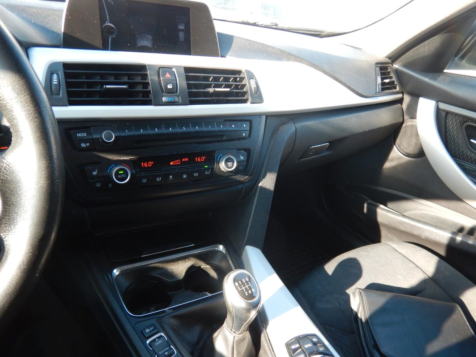 BMW 316 2013 — photo 13