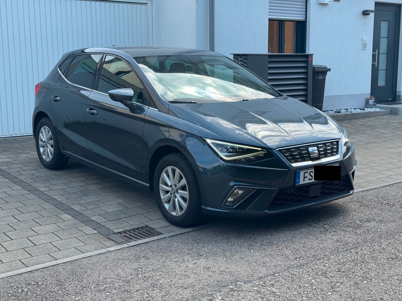 SEAT Ibiza XCELLENCE NAV, RFK, KEYLESS, SHZ, LMF
