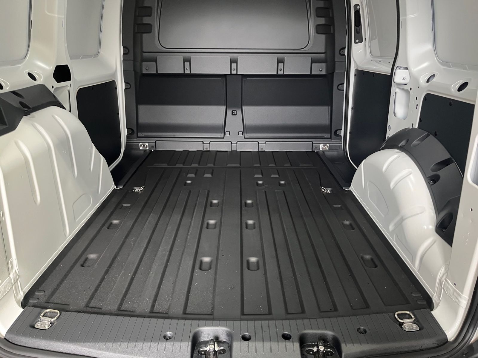 Volkswagen Caddy - Bild 6