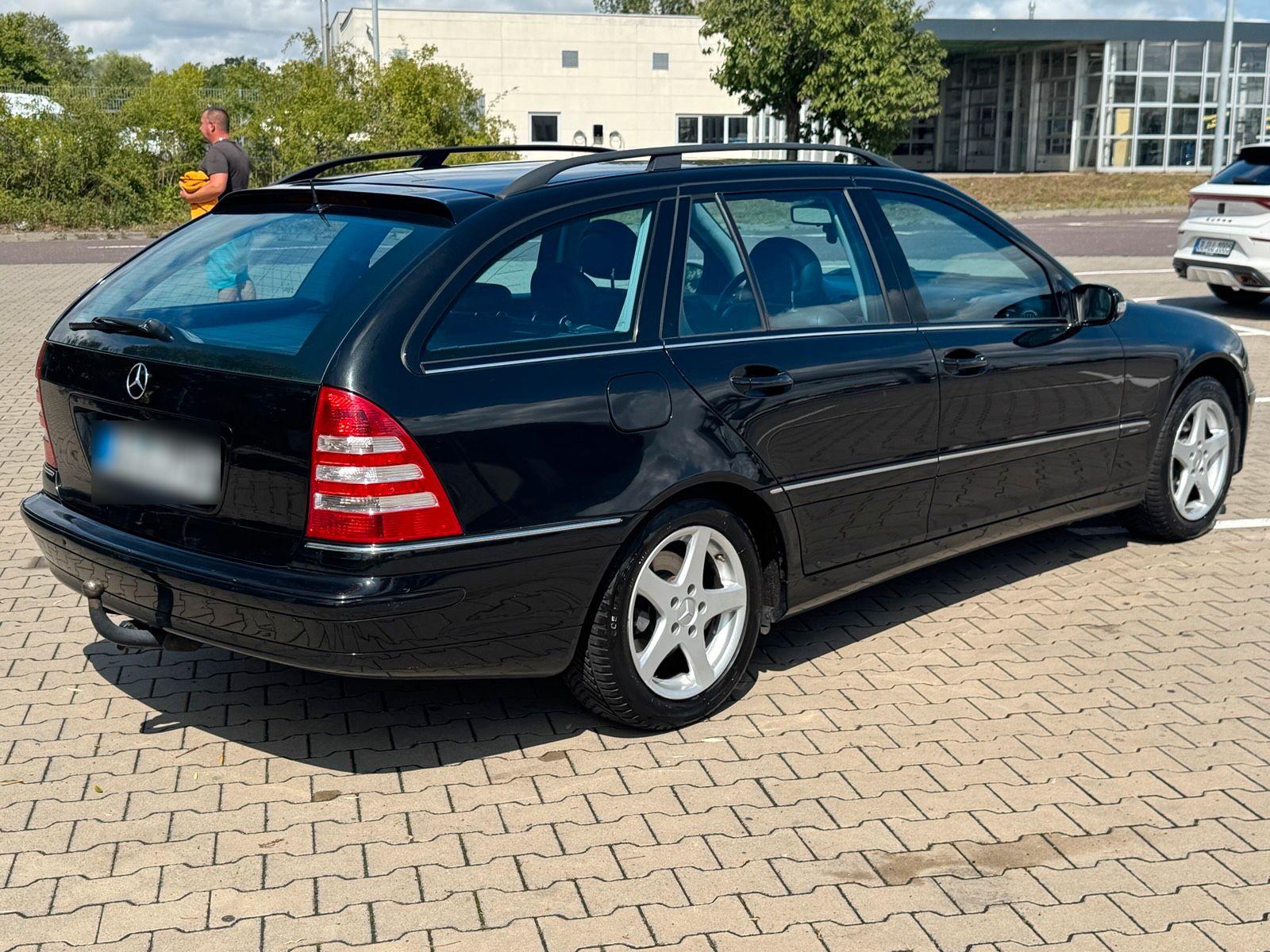 Mercedes-Benz C180 2005 — engine