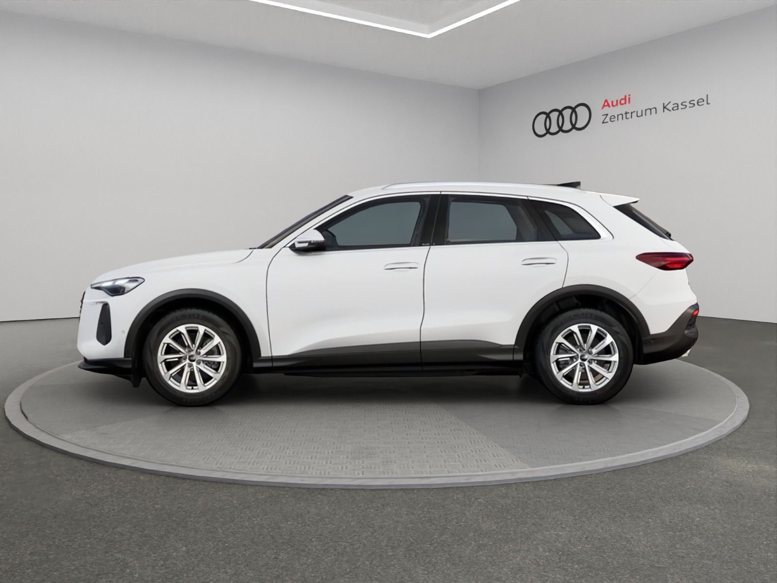 Audi Q5 SUV TFSI NEUBESTELLUNG imagem 3