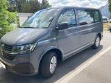 Volkswagen T6 Multivan behindertengerecht