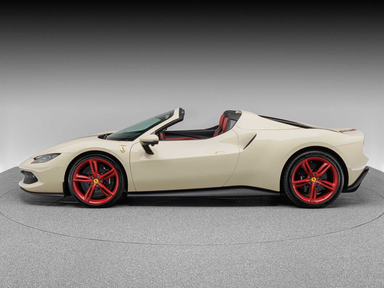 Ferrari 296 GTS imagem 2
