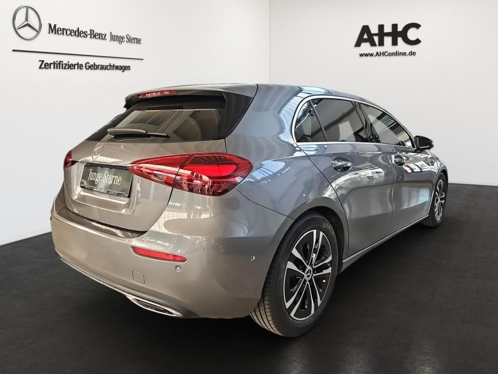 Fahrzeugabbildung Mercedes-Benz A 200 Progressive Pano Navi Totwi. SpurH LED SHZ